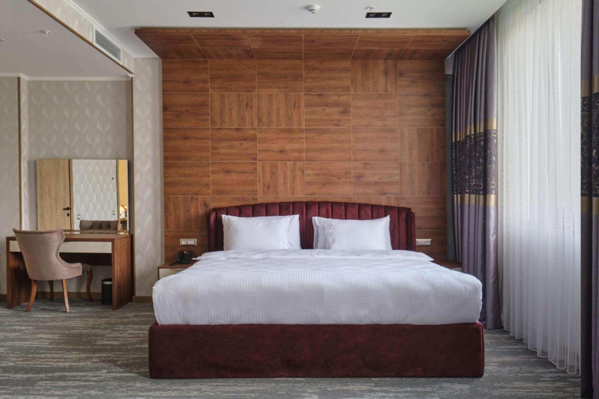 Panarams Tashkent Hotel, A Member Of Radisson Individuals Exteriör bild