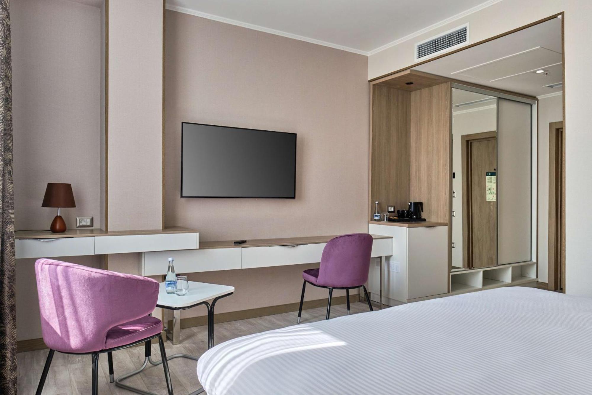 Panarams Tashkent Hotel, A Member Of Radisson Individuals Exteriör bild